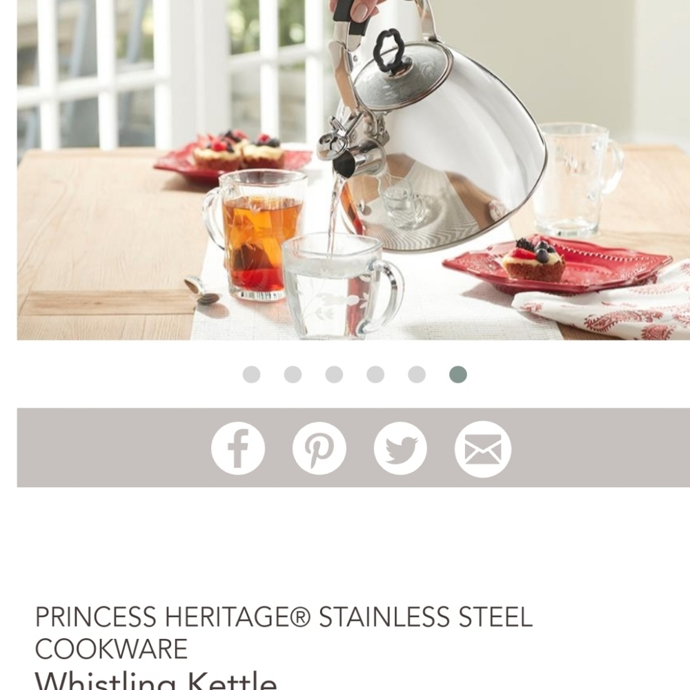￼ ￼ ￼ PRINCESS HERITAGE® STAINLESS STEEL COOKWAREWhistling Kettle6892